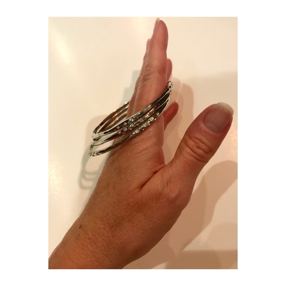 Stella and Dot Silver Rhea bangles - Picture 2 of 3